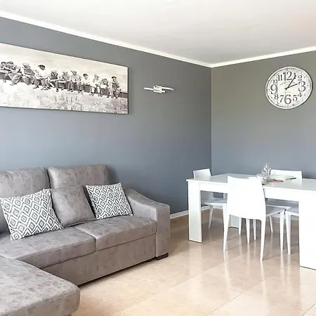 Apartament La Casita 2 *